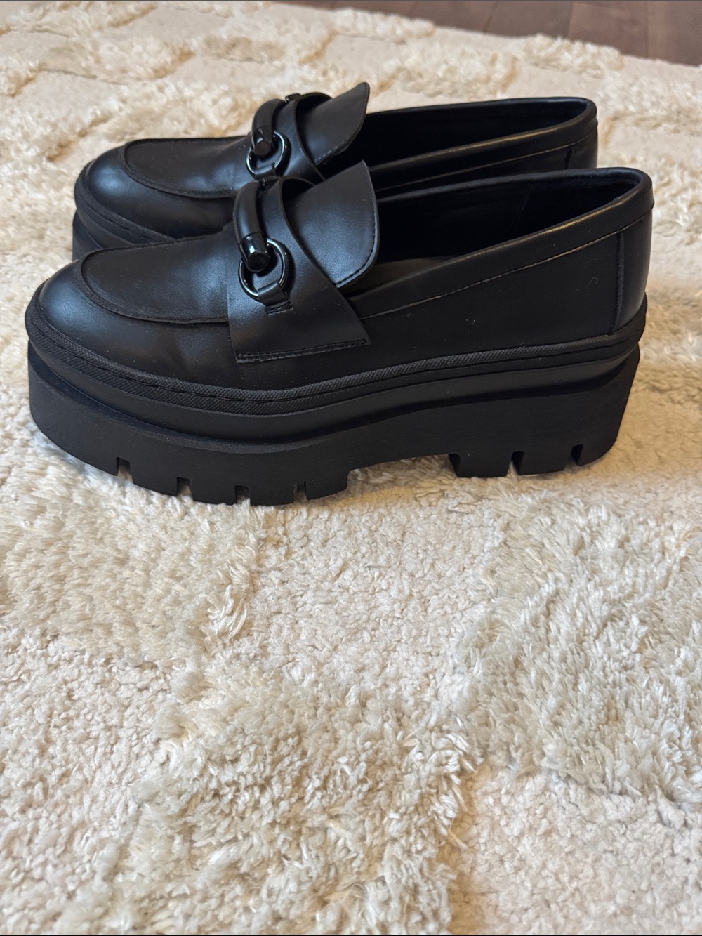 Steve Madden Black Chunky Platform Lug Loafers